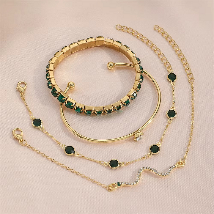 Emerald Glow – 4-Piece Bracelet Set