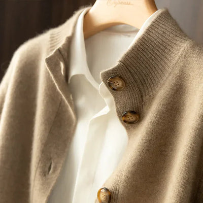 Button | Cardigan - IVORY MUSE