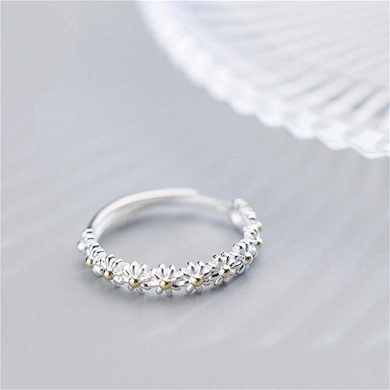Juliette | Adjustable Ring - IVORY MUSE