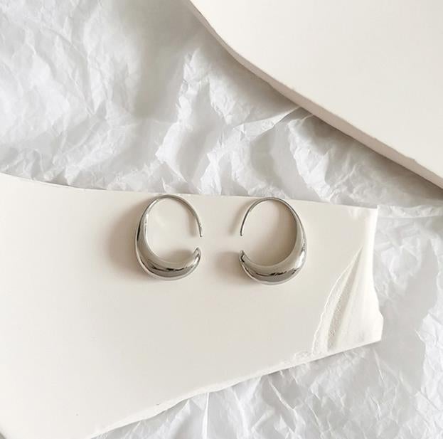 Isadora | Luxury Earrings - IVORY MUSE
