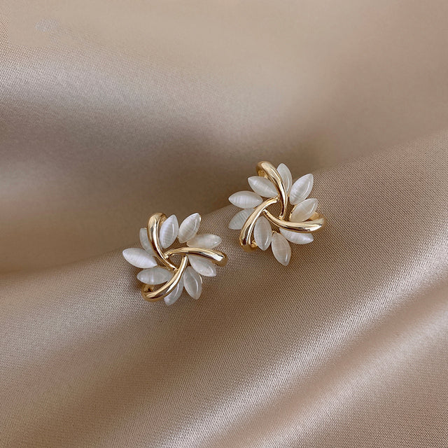 Celestia | Flower Earrings - IVORY MUSE