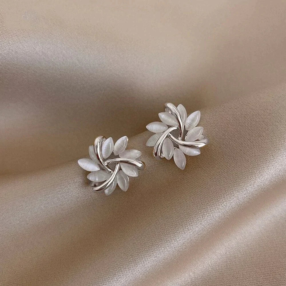 Celestia | Flower Earrings - IVORY MUSE
